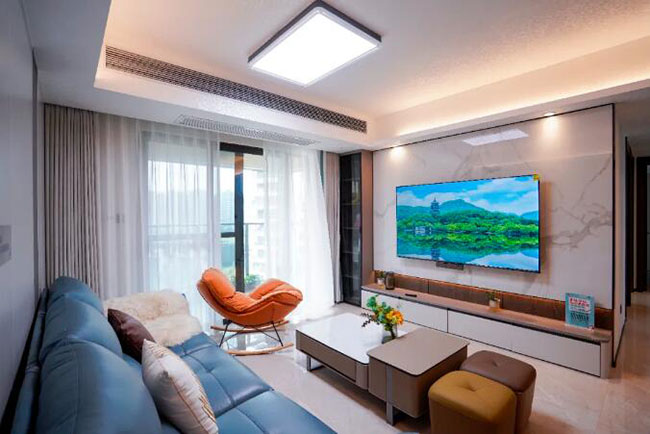 127㎡現(xiàn)代三居室，低調(diào)中散發(fā)高級感，鬧市中的寧靜雅居